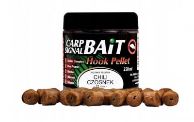 Пелети с дупка Profess Carp Signal Bait Hook Pellets 250ml Chili Garlic 12mm